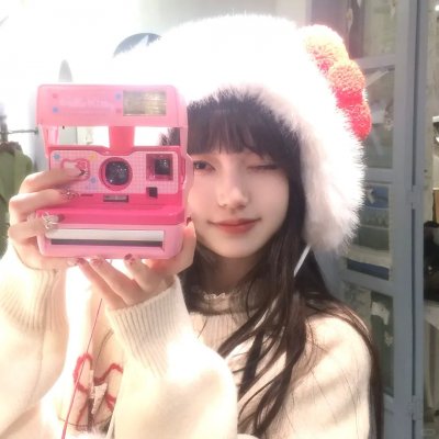 隔楼女孩:我们之间的层距